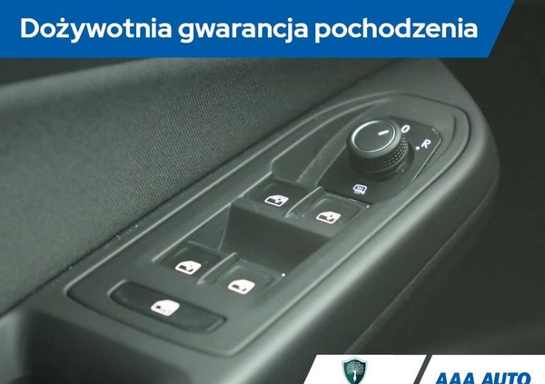 Volkswagen Golf cena 78000 przebieg: 72556, rok produkcji 2021 z Tyczyn małe 254